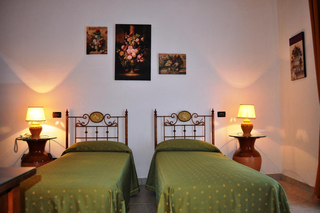 Griko Country Hotel Lecce Habitación foto